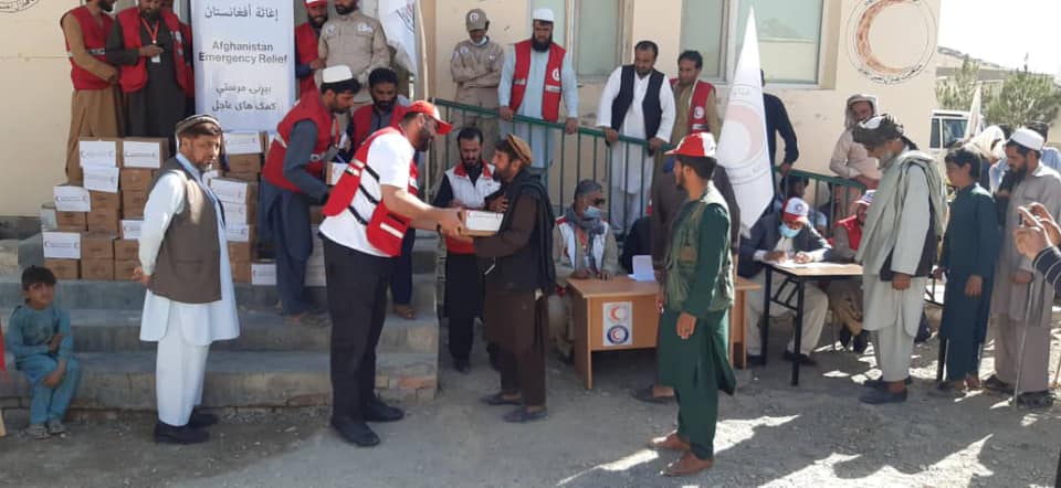 ادامه کمک های بشردوستانه جمعیت هلال احمر افغانی در ولایت پکتیا! 