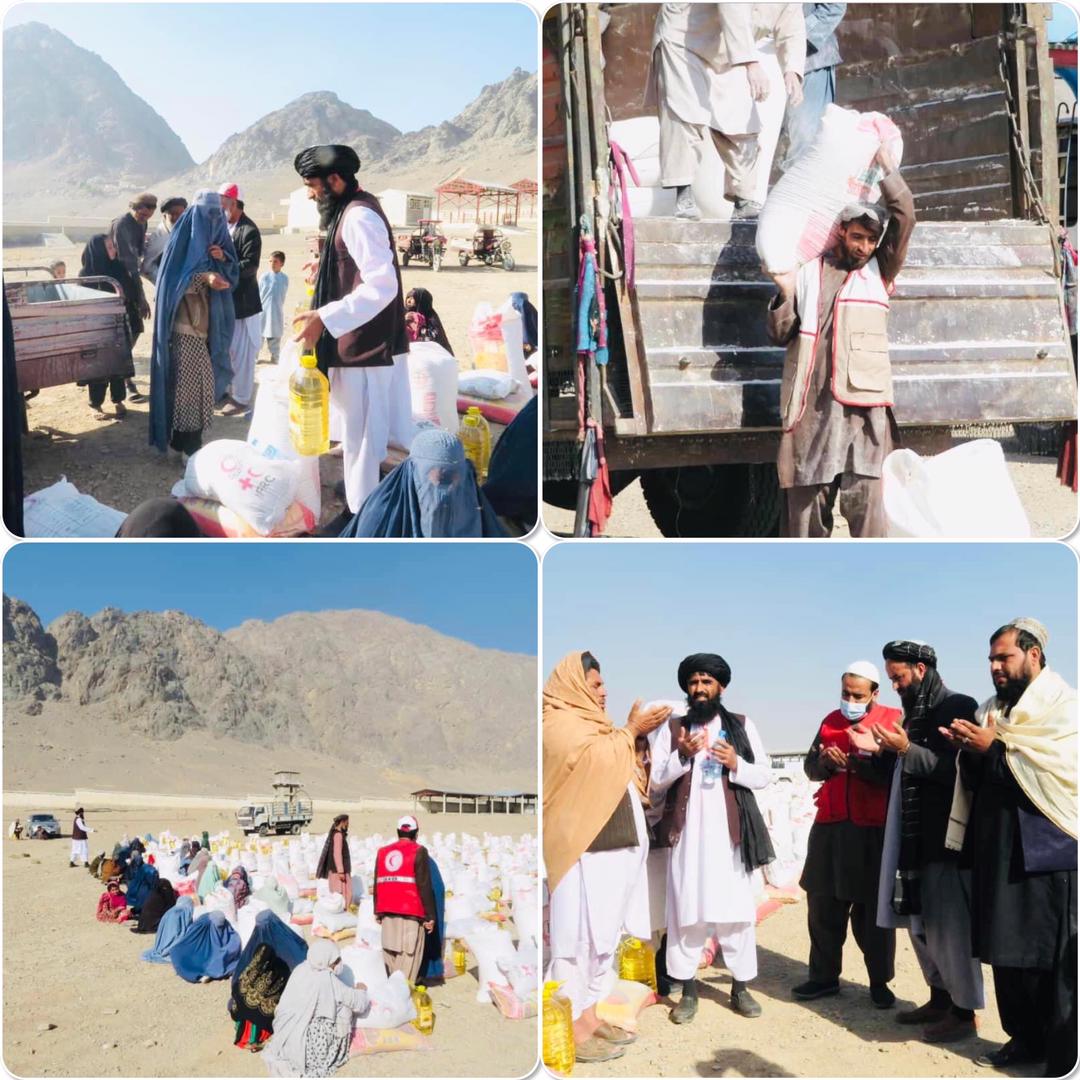 کندهار کې د سرې میاشتې له لوري له ۵۰۰ بې وزلو کورنیو سره د خوراکي توکو مرسته وشوه!