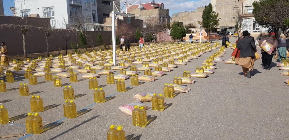 هرات کې د افغاني سرې میاشتې له لوري ۶۰۰ نورو اړمنو کورنیو ته مرسته وویشل شوه!