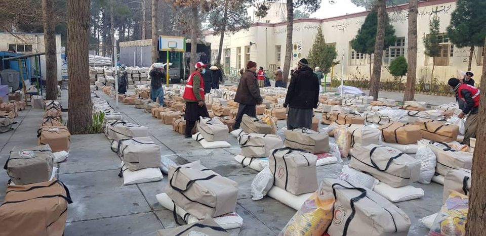 ۳۵۰ خانواده نیازمند در ولایت هرات تحت پوشش مساعدت های بشردوستانه جمعیت هلال احمر افغانی قرار گرفت!