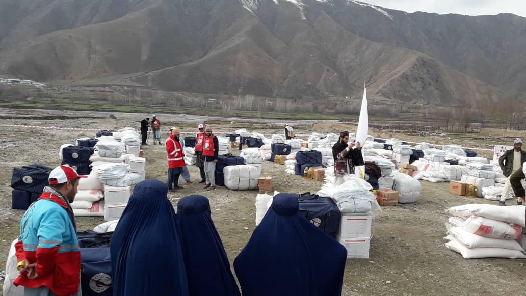 ادامه مساعدت جمعیت هلال احمر افغانی در ولایت تخار!