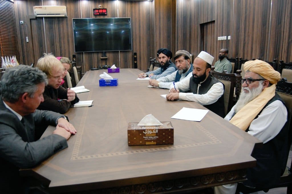  سرپرست ریاست عمومی هلال احمر افغانی با مارکوس پوتزل سرپرست یوناما در افغانستان و معاون نماینده خاص سرمنشی سازمان ملل متحد در امور سیاسی ملاقات نمود!