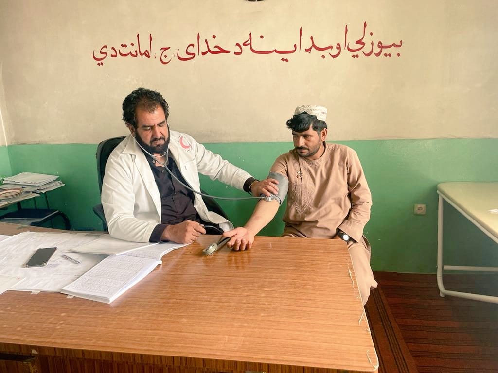 هلال احمر افغانی در سال جاری موفق به ایجاد ۲۷ کلینیک جديد دایمی، سیار و فرعی شد.