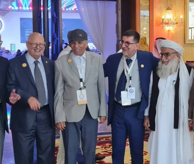 !Mr. Mawlavi Matiul Haq Khalis, Acting President of Afghan Red Crescent, met with Al- Safir Mahmood Ali Bohdmah, the President of International Committee of Red Crescent of Islamic Countries (ICIC) 