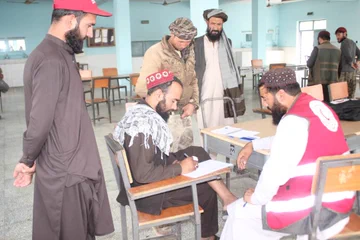 On 29th of August, Afghan Red Crescent started the process of registering beggars in Bamyan province!