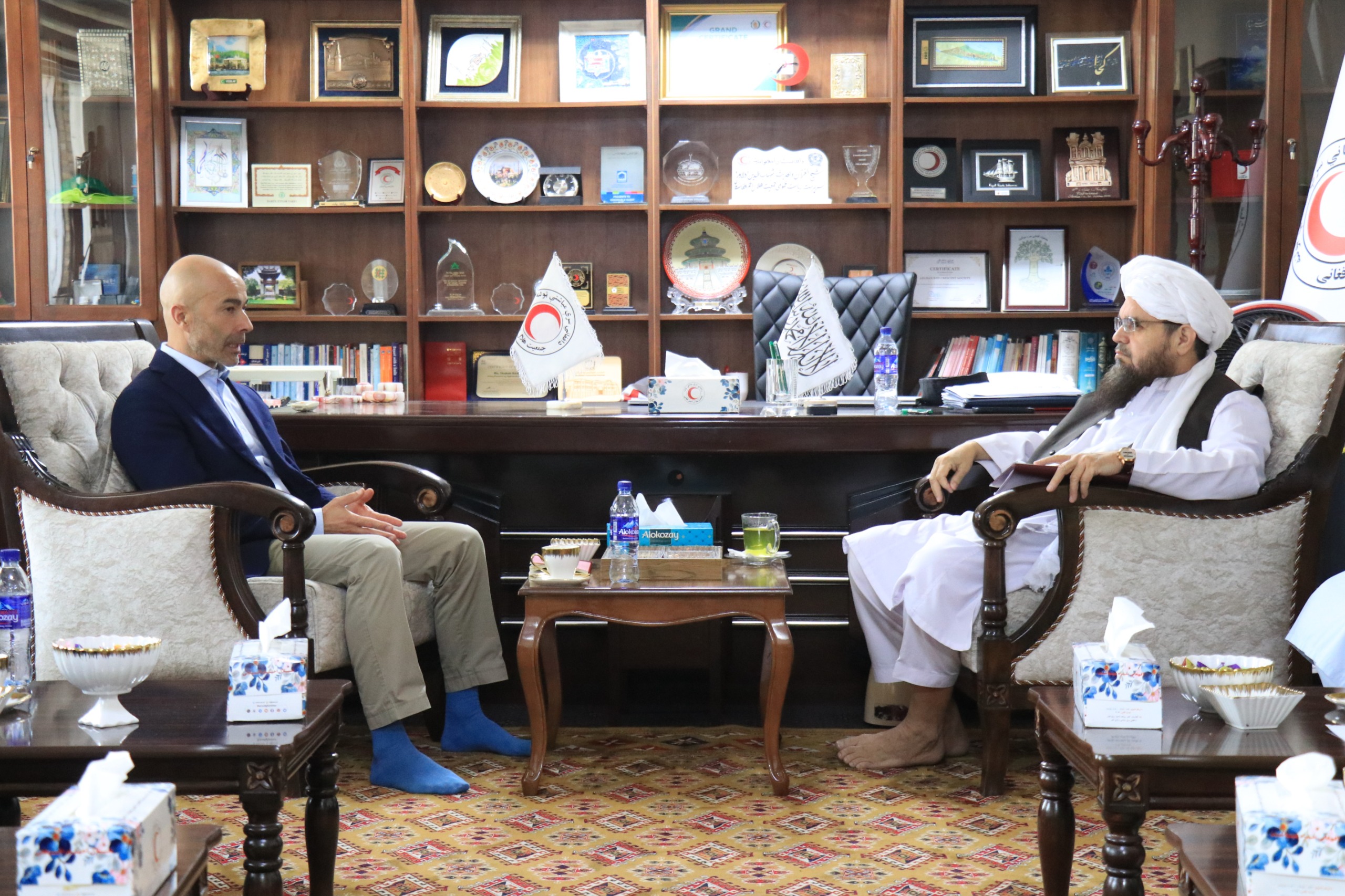 Acting General President Meets IFRC Head for Afghanistan to Discuss Urgent Refugee Support