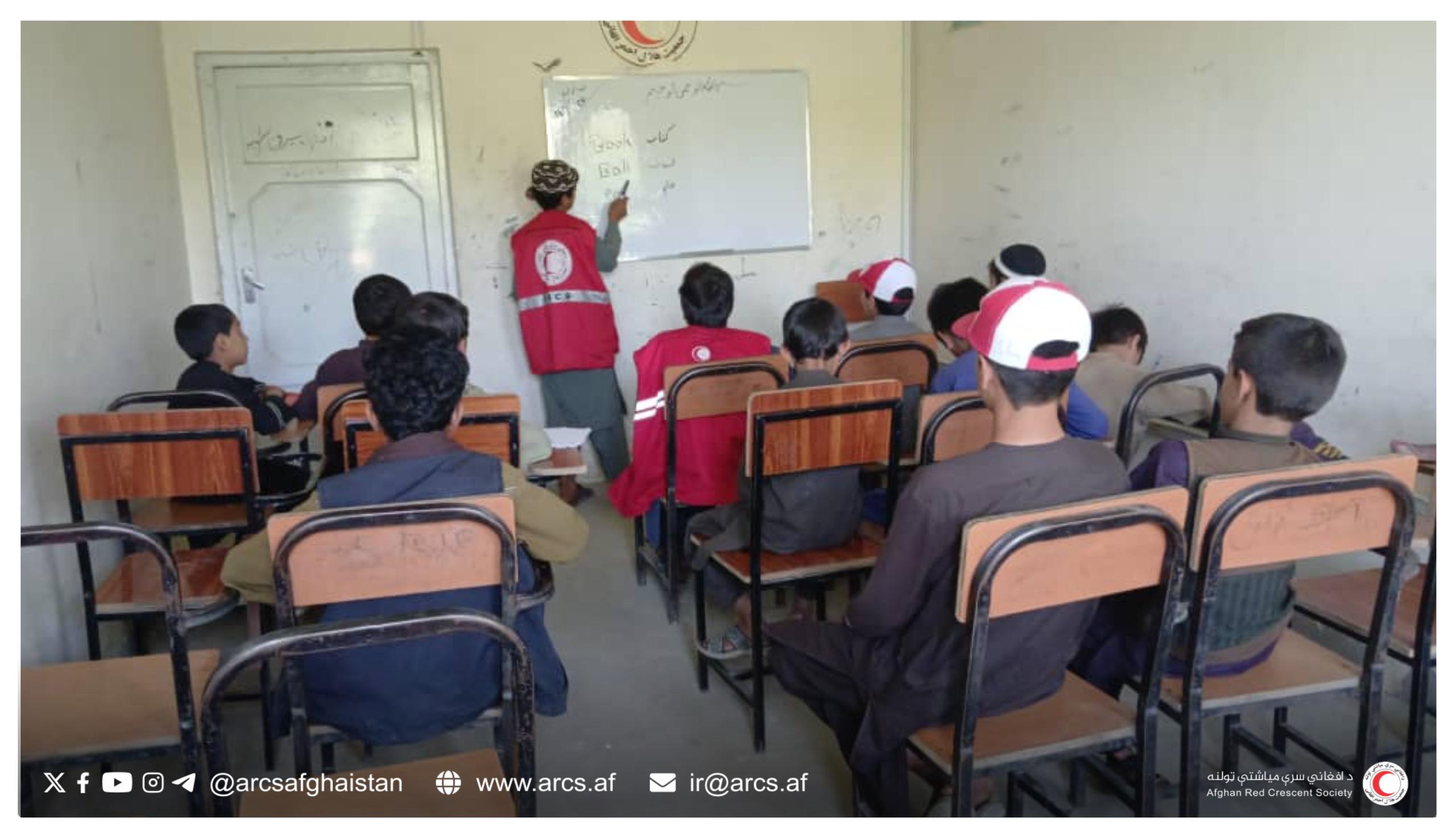در ولایت کاپیسا، ارائه زمینه آموزش برای ۲۸۰ تن از دانش‌آموز