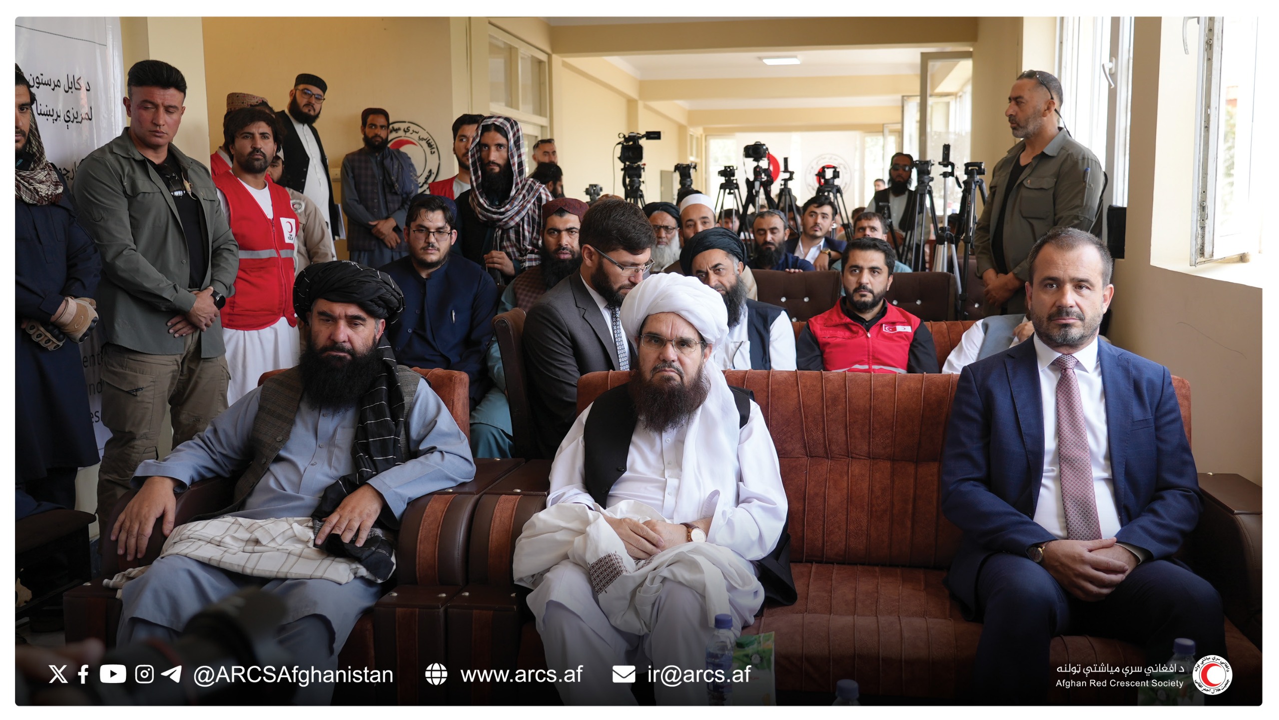 کابل؛ د ترکیې سرې میاشتې په مرسته مرکزي مرستون کې بیارغول شوې ودانۍ او د لمریزې برېښنا سیستم  ګټې اخیستنې ته وسپارل شو