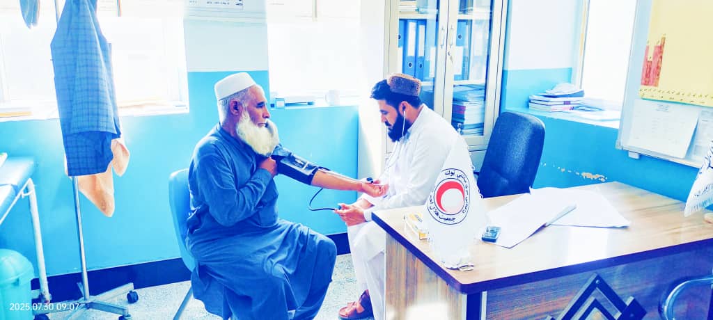 لغمان؛ در ۳۰ روز گذشته، به هزاران هموطن نیازمند خدمات گسترده صحی ارائه شده است