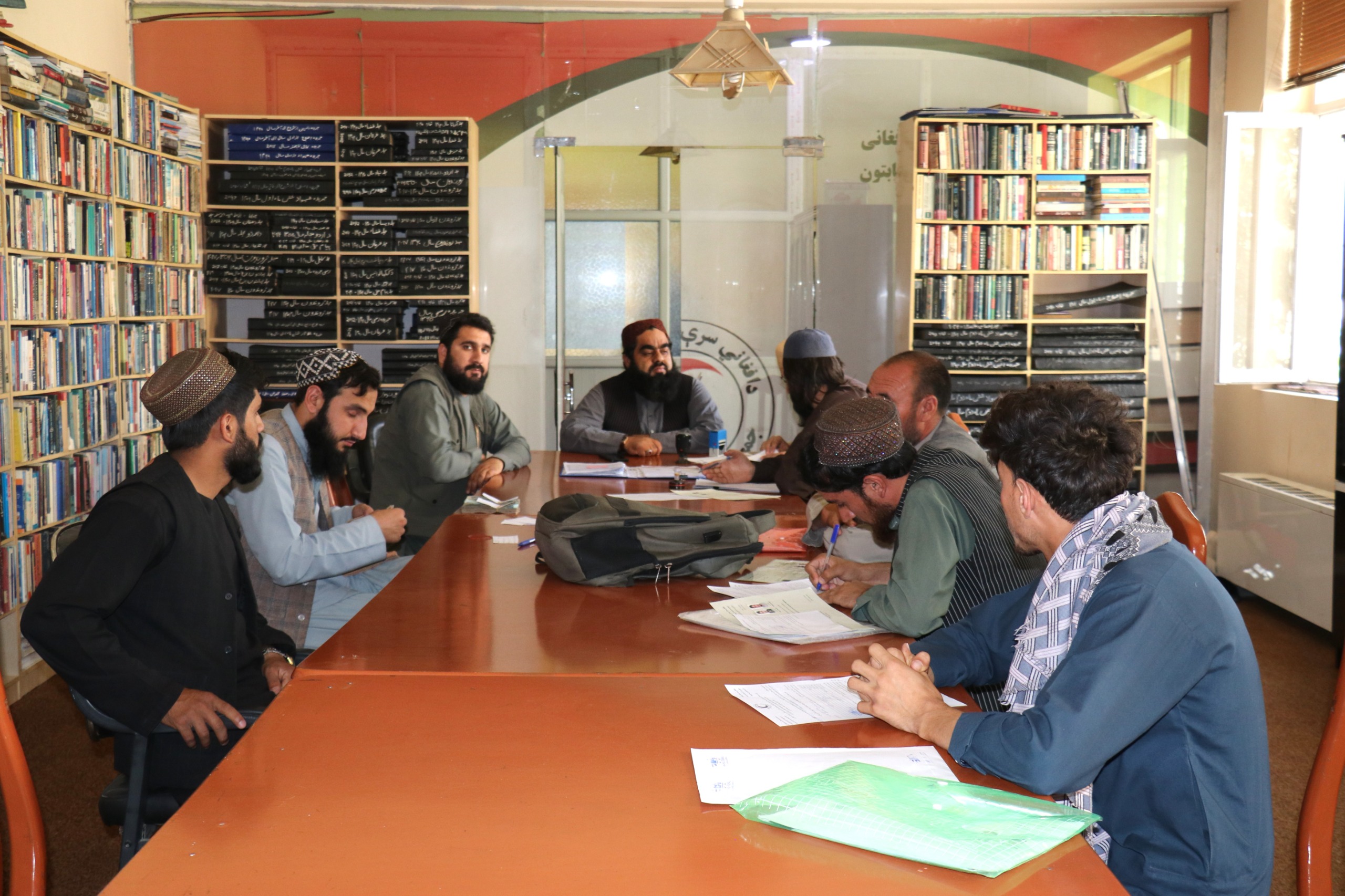 لغمان؛ د ګرځنده روغتیايي ټيم لپاره د موټر کرایه کولو پروسه داوطلبۍ ته وړاندې شوه