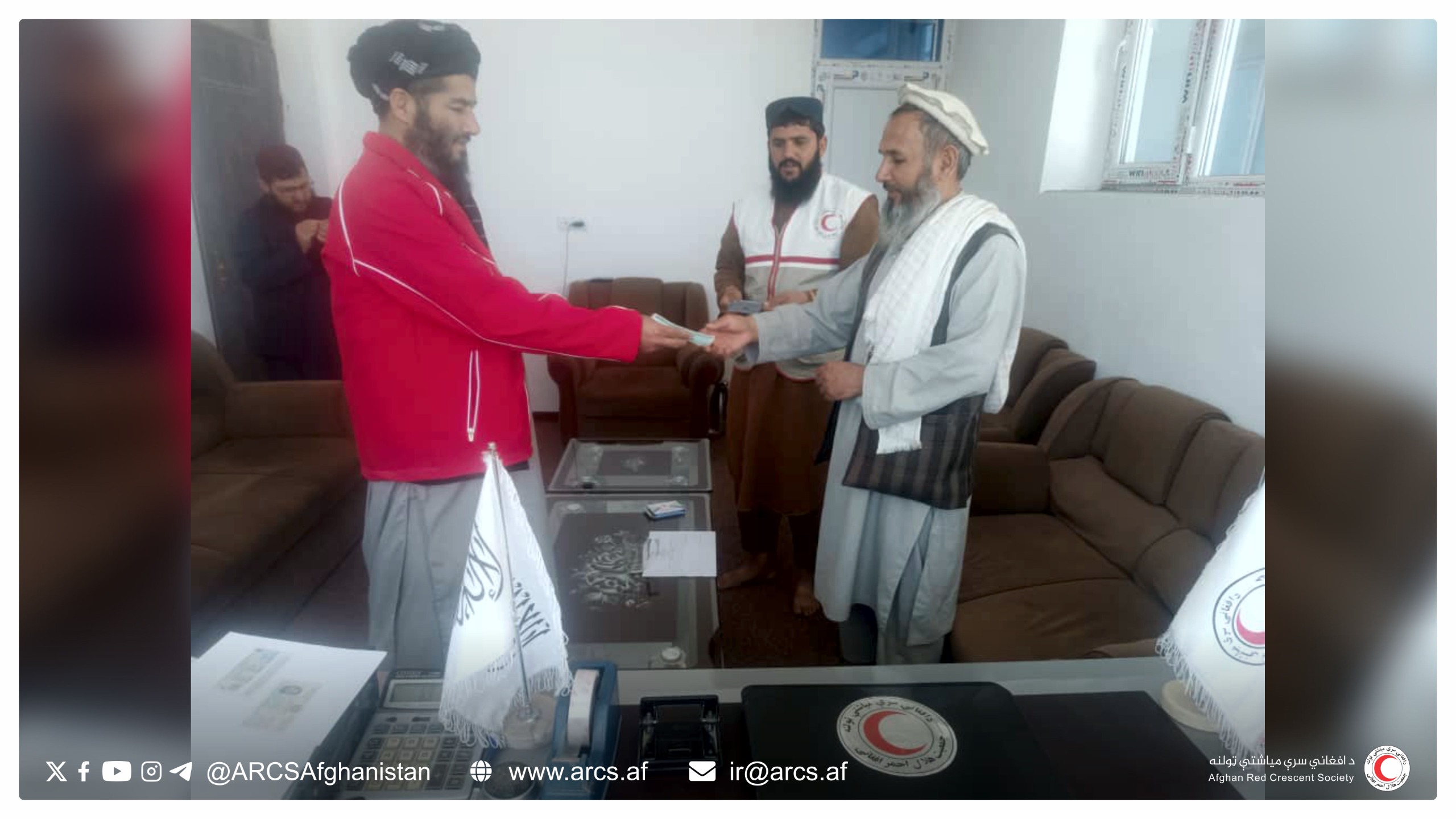 Kapisa: Cash Assistance Provided to Vulnerable Family