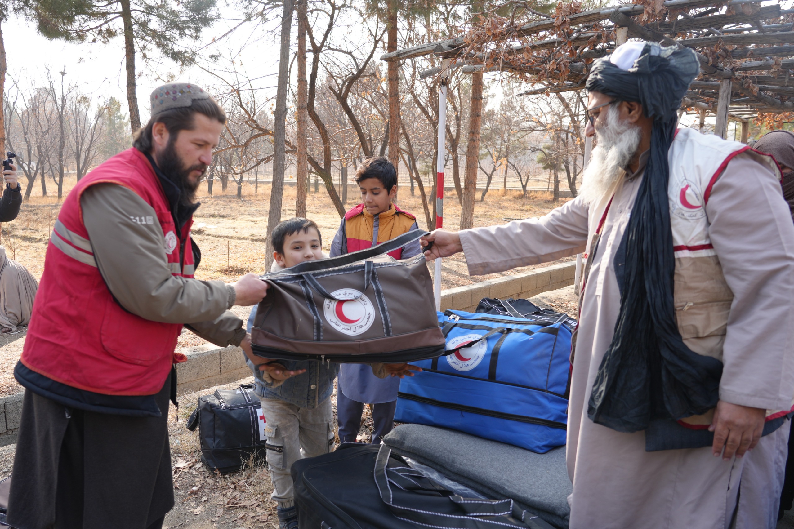 Kabul: Winter Clothing and Health Kits Distributed to 550 Repatriated Families
