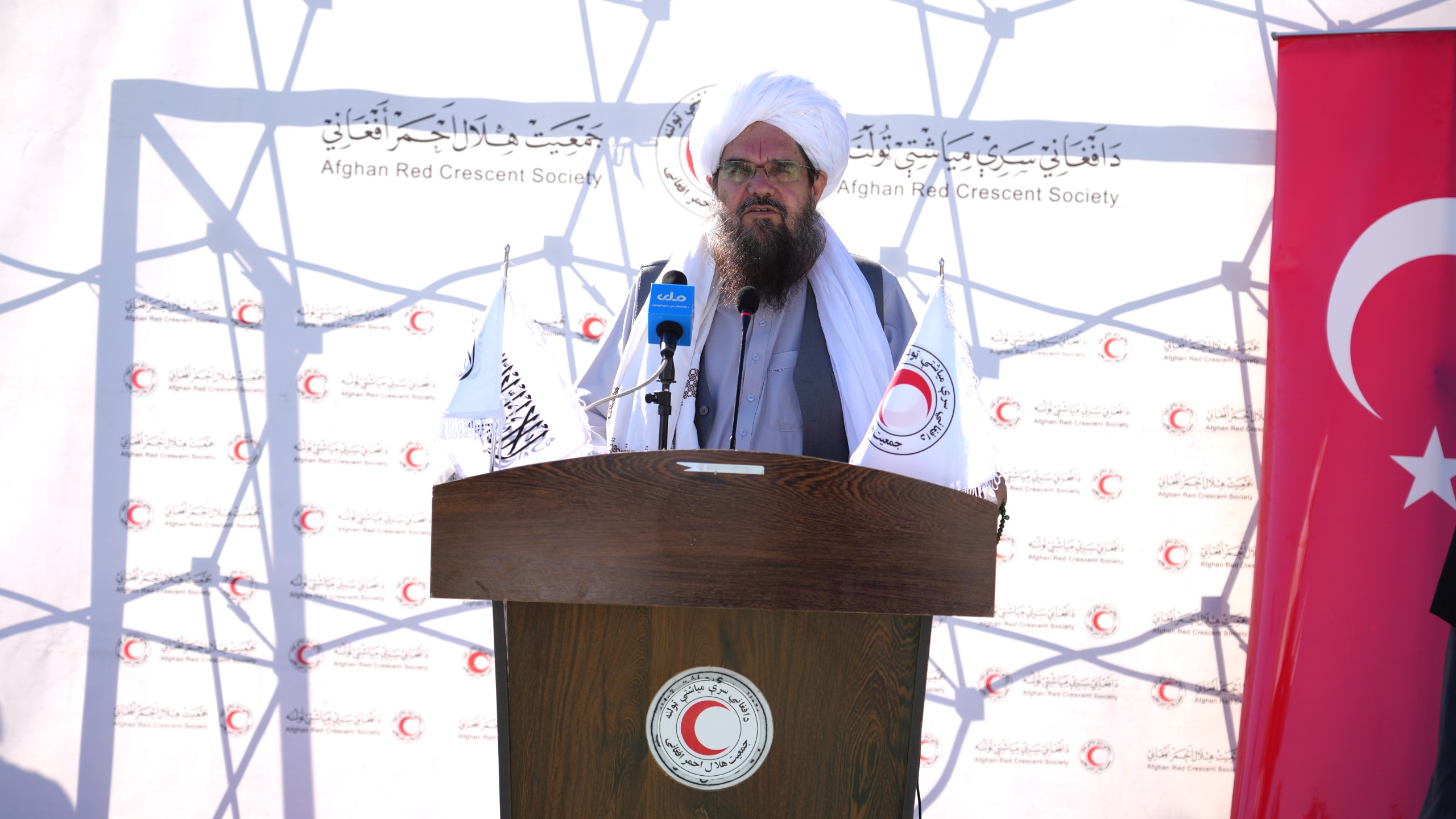 د روژې په لړ کې؛ کابل کې پر ۲۰۰ اړمنو کورنیو خوراکي مرسته ووېشل شوه