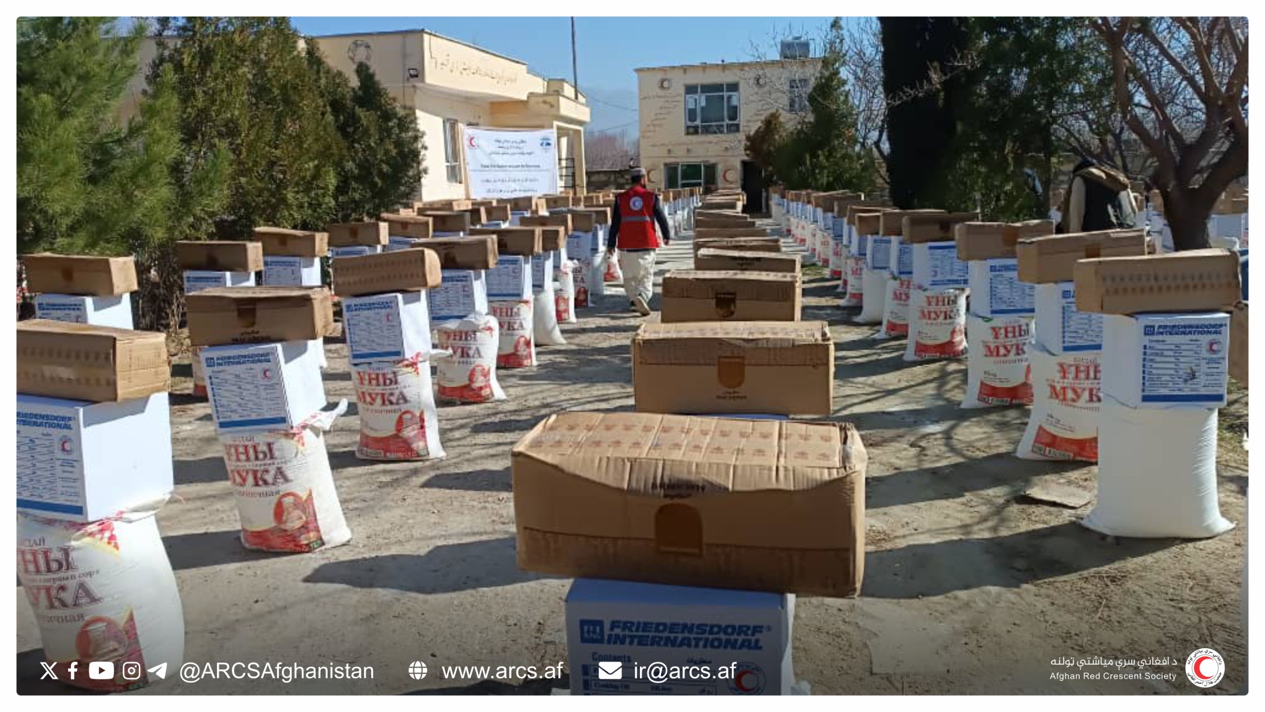 به مناسبت ماه مبارک رمضان؛ ۵۰۰ خانواده عودت‌کننده در کاپیسا از ۴۰ تُن کمک غذایی بهره‌مند شدند