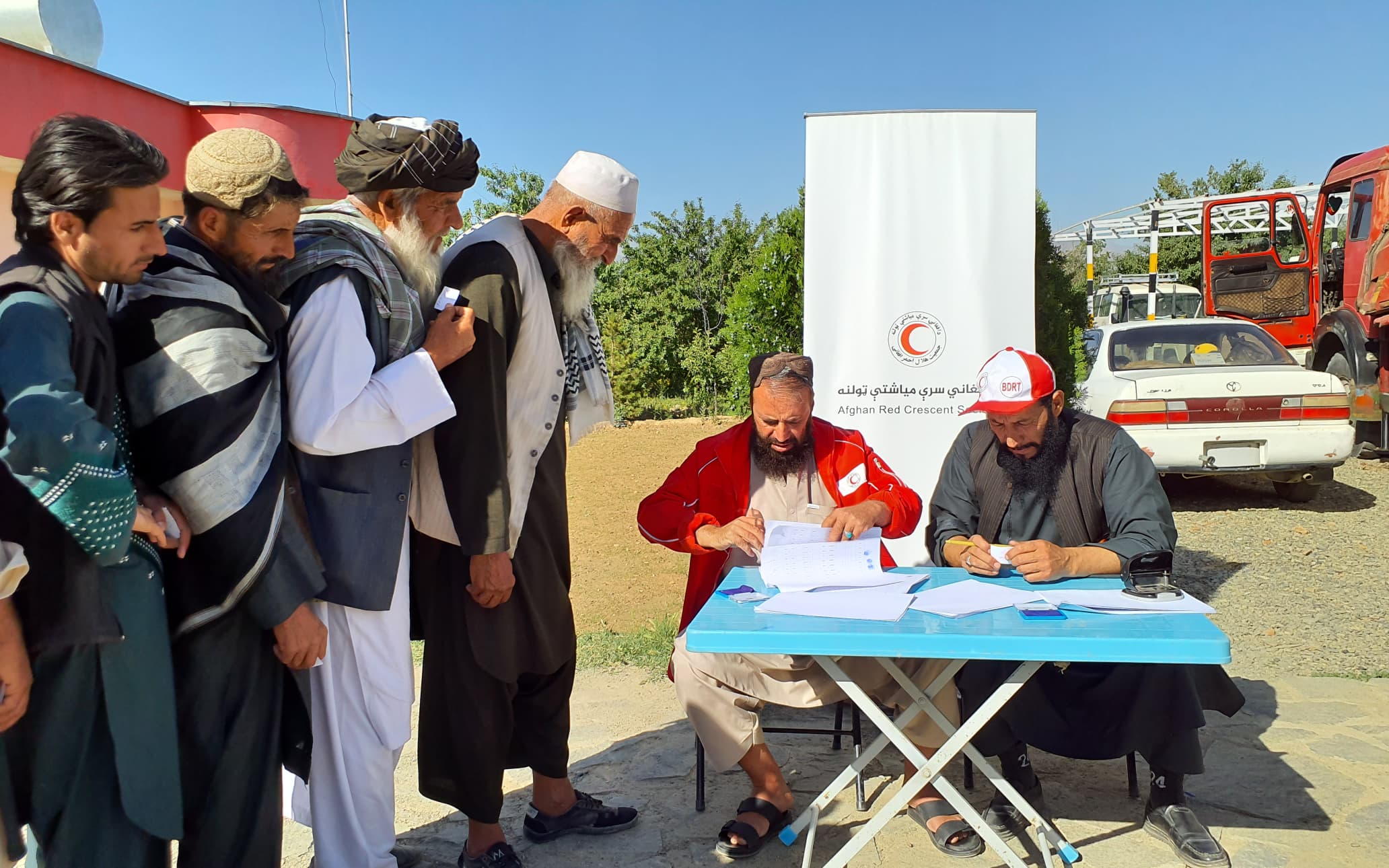 P