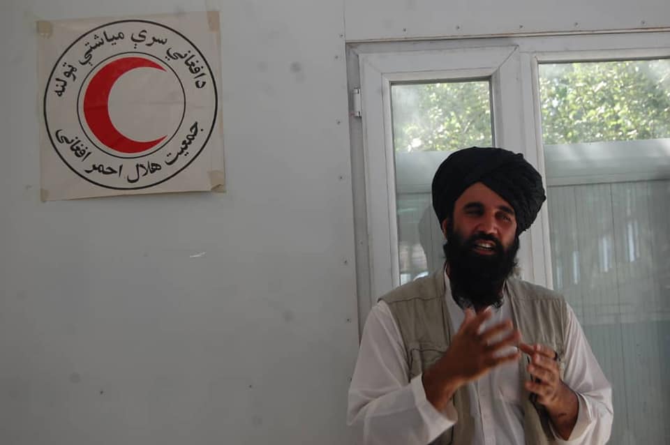 د افغاني سرې میاشتې د ارشاد او دعوت ریاست له لوري د مرکزي روغتون د کارکوونکو د هڅونې او اصلاح غونډه دایره کړه!