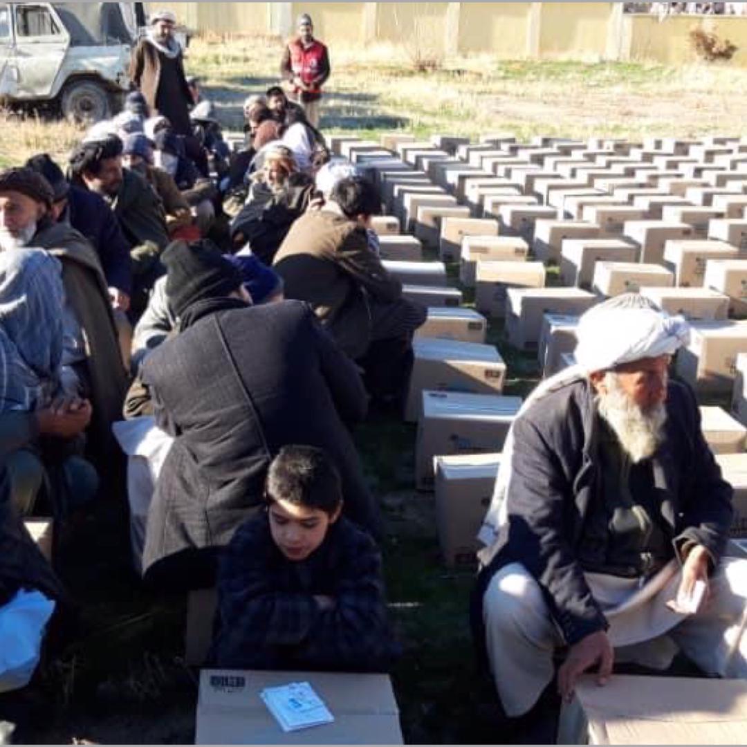 مساعدت جمعیت هلال احمر افغانی برای ۶۶۰ خانواده نیازمند در ولایت فاریاب!