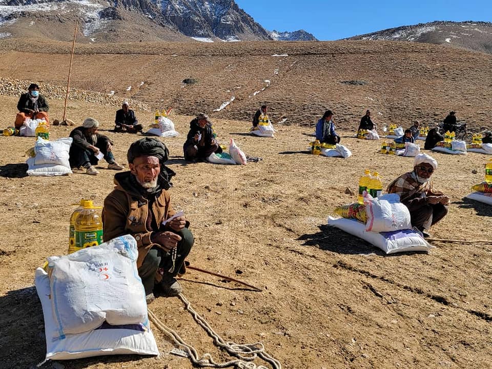 دایکندي کې د افغاني سرې میاشتې له لوري ۲۱۰ کورنیو سره مرسته وشوه!