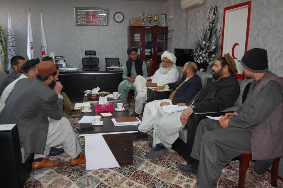 ملا نورالدین ترابی معاون جمعیت هلال احمر افغانی با نماينده هلال احمر قطر دیدار نمود!