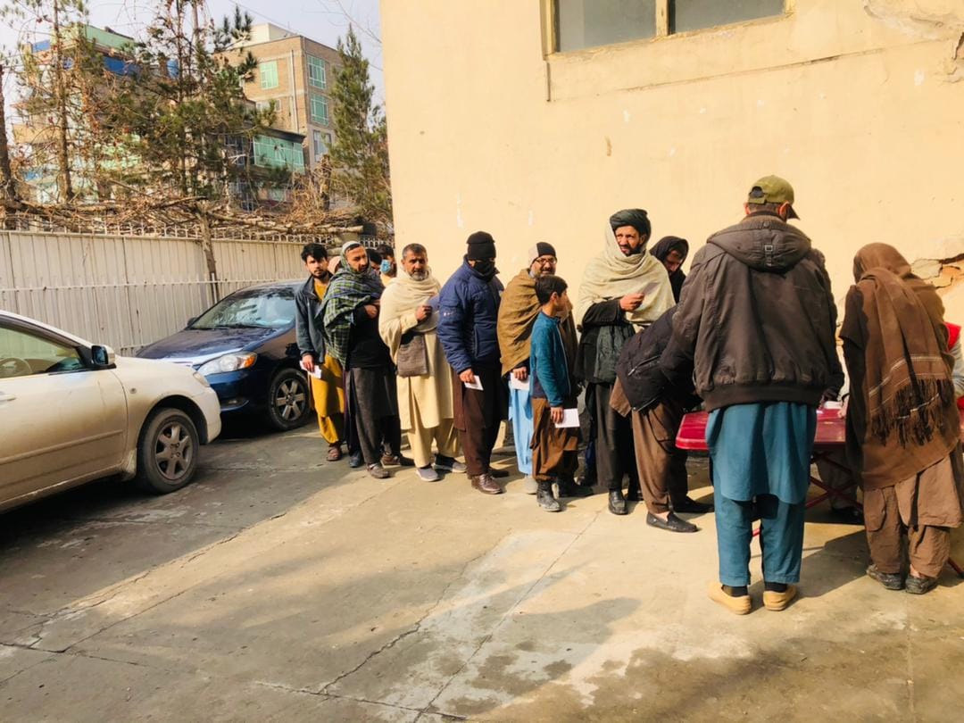 نن ورځ په کابل کې د افغاني سرې میاشتې له لوري ۳۰۰ نورو اړمنو کورنیو ته مرسته وویشل شوه!